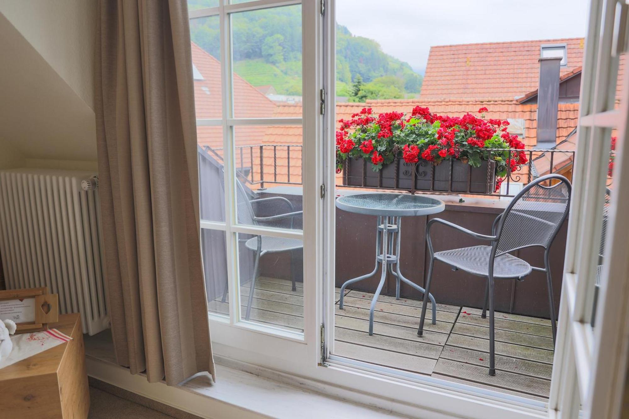 Hotel-Gasthaus Goldener Engel Glottertal Ngoại thất bức ảnh
