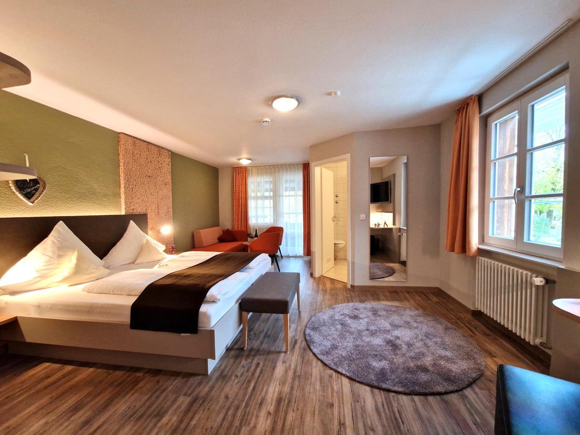 Hotel-Gasthaus Goldener Engel Glottertal Ngoại thất bức ảnh