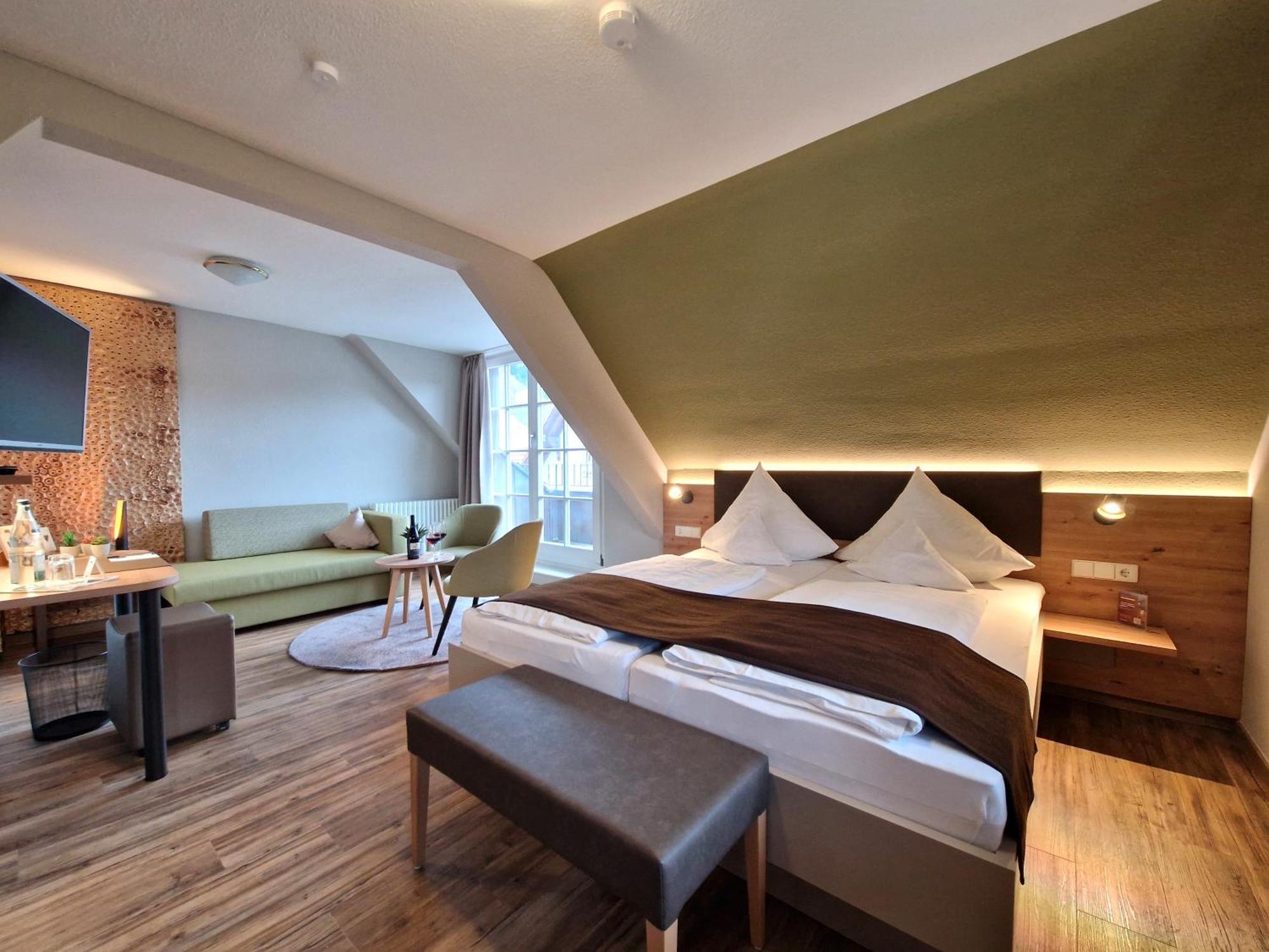 Hotel-Gasthaus Goldener Engel Glottertal Ngoại thất bức ảnh